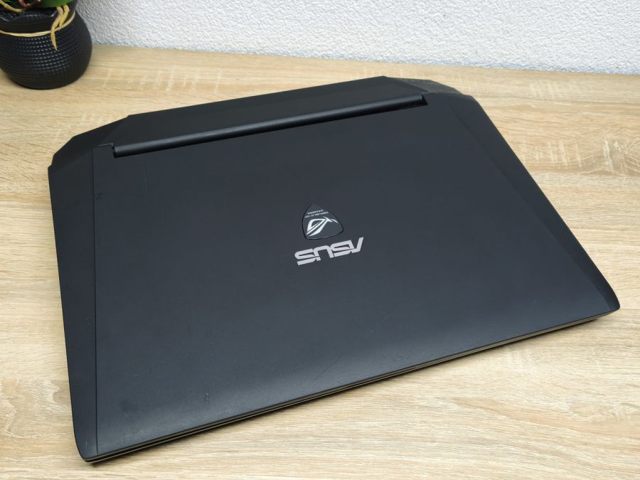 Ноутбук Б/В ASUS G750JW, Intel Core i7-4700HQ, DDR3 24 GB, SSD 256GB + HDD 500GB, NVIDIA GeForce GTX 765M 2Gb, Full HD