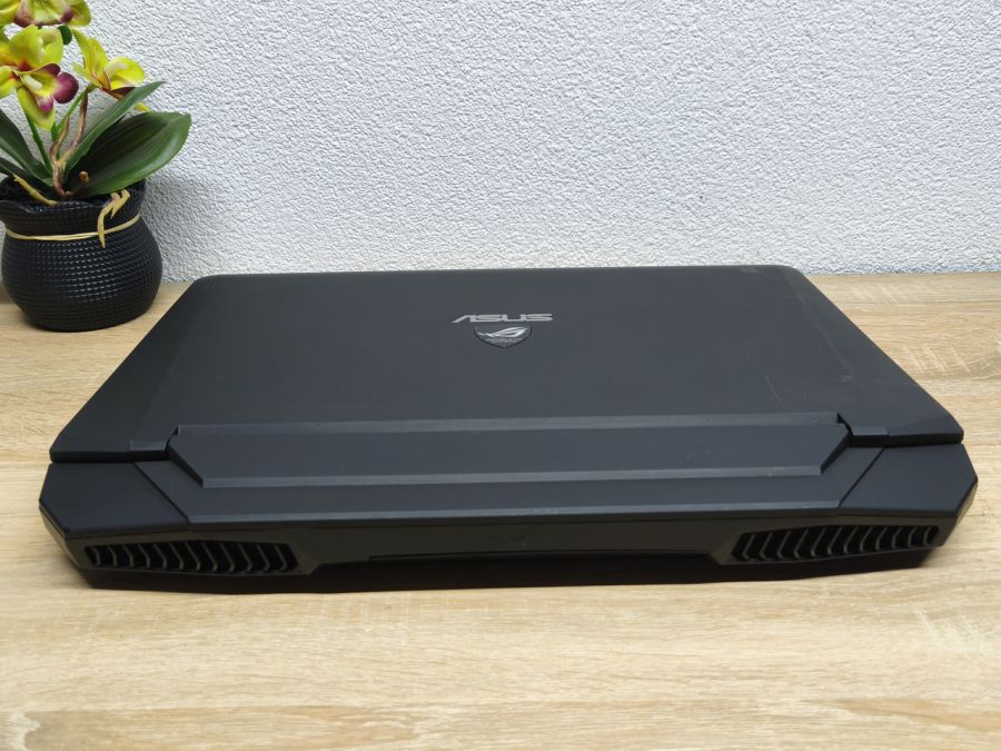 Ноутбук Б/В ASUS G750JW, Intel Core i7-4700HQ, DDR3 24 GB, SSD 256GB + HDD 500GB, NVIDIA GeForce GTX 765M 2Gb, Full HD
