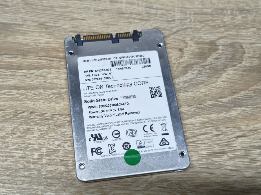 Б/В SSD Lite-On Technology LCH-256V2S 256Gb 2.5" Життя 98% [ProductHub SKU 256V2S]