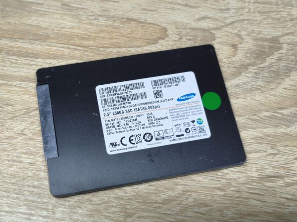 Б/В SSD Samsung MZ-7PD256M 256GB 2.5" Життя 100%