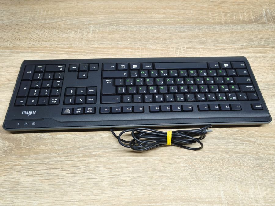 Б/В Дротова клавіатура Fujitsu KB410 C