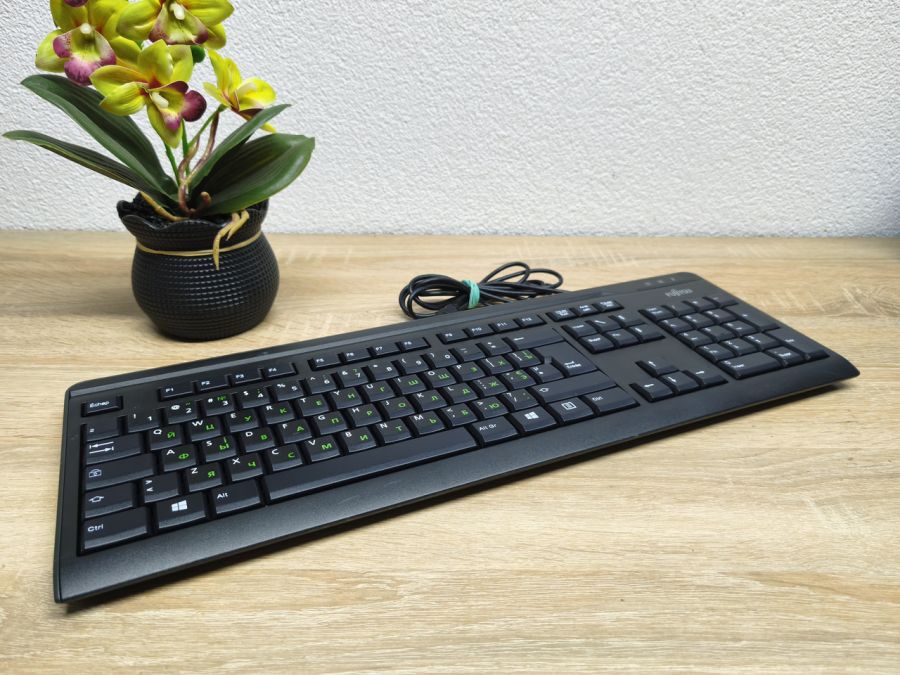 Б/В Дротова клавіатура Fujitsu KB410 K
