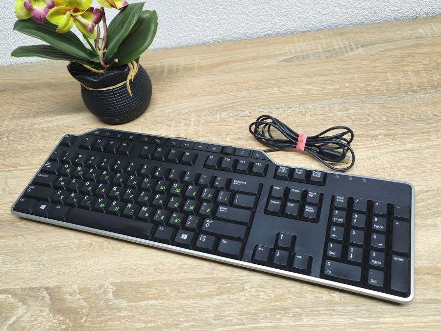 Б/В Повнорозмірна мультимедійна клавіатура Dell KB522