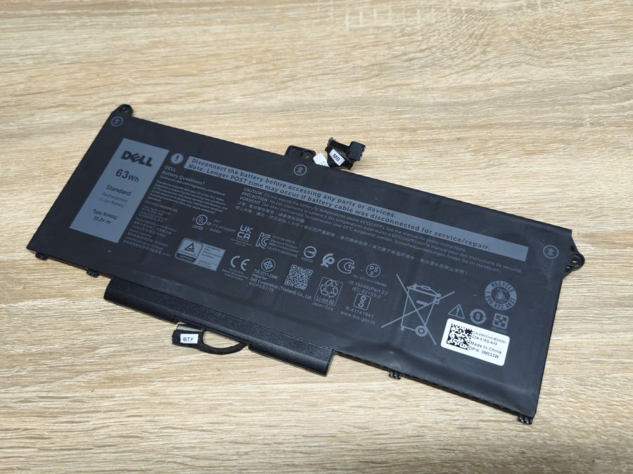 Б/В Оригінальна акумуляторна батарея Dell RJ40G [ProductHub SKU RJ40G-20]