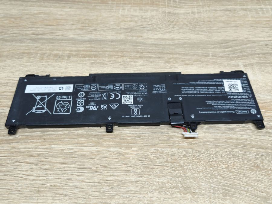 Б/В Оригінальна акумуляторна батарея HP RH03Xl