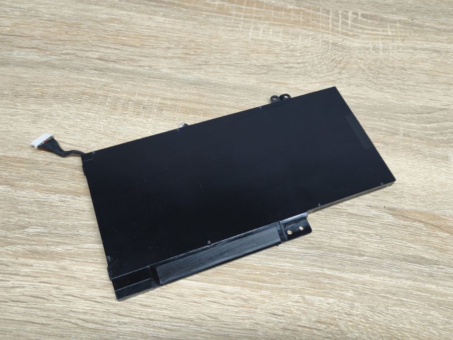 Б/В Акумуляторна батарея HP NP03XL