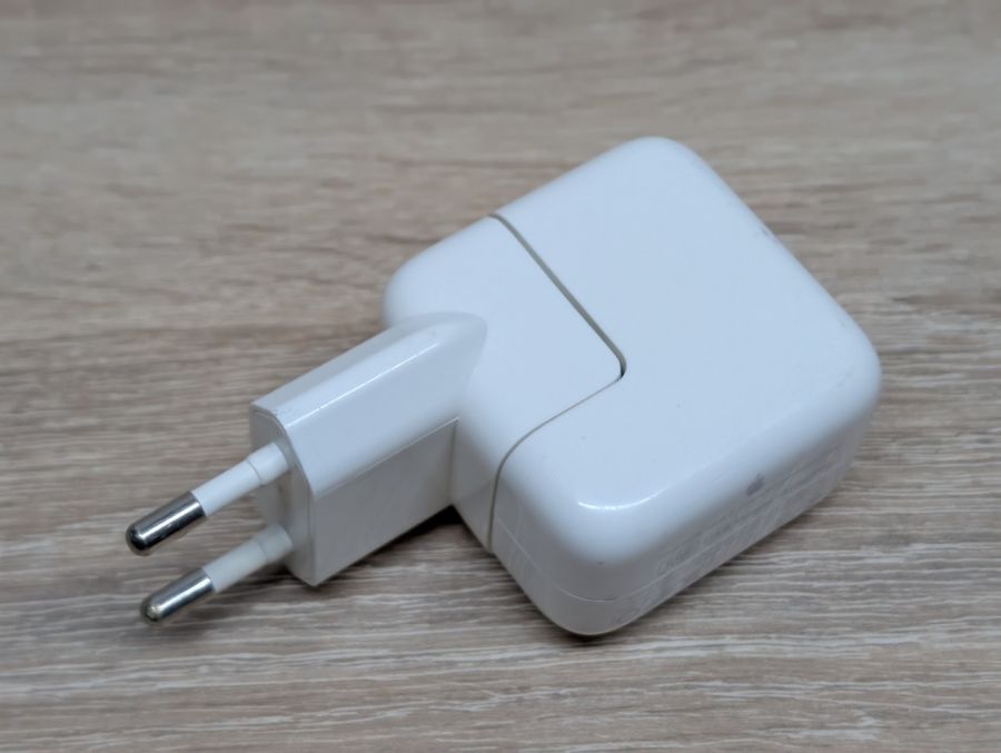 Б/В Адаптер живлення Apple 10W 5.1 В 2.1 А USB Type-A