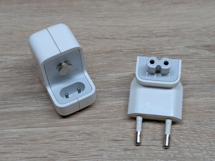 Б/В Адаптер живлення Apple 10W 5.1 В 2.1 А USB Type-A