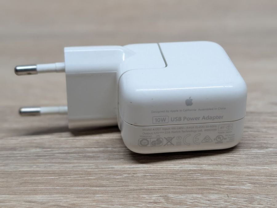 Б/В Адаптер живлення Apple 10W 5.1 В 2.1 А USB Type-A