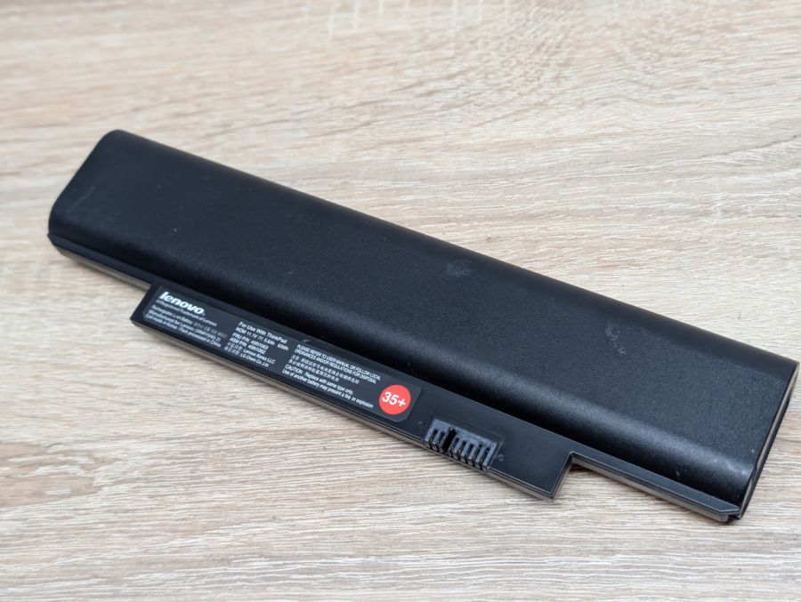 Б/В Оригінальна акумуляторна батарея Lenovo 45N1063