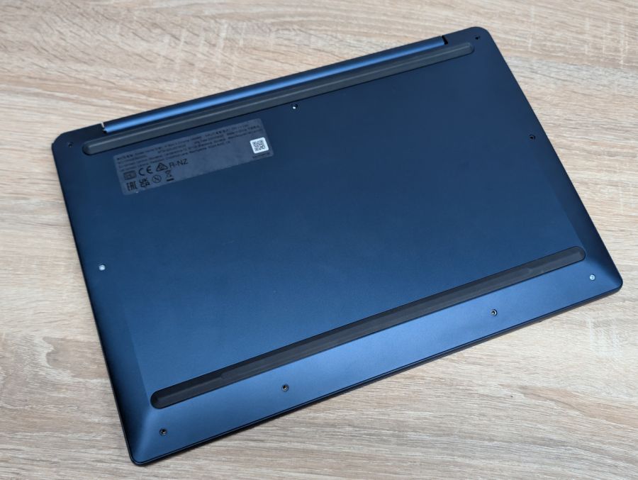 Ноутбук Б/В Lenovo Idea Pad Slim 3 Chrome не вмикається