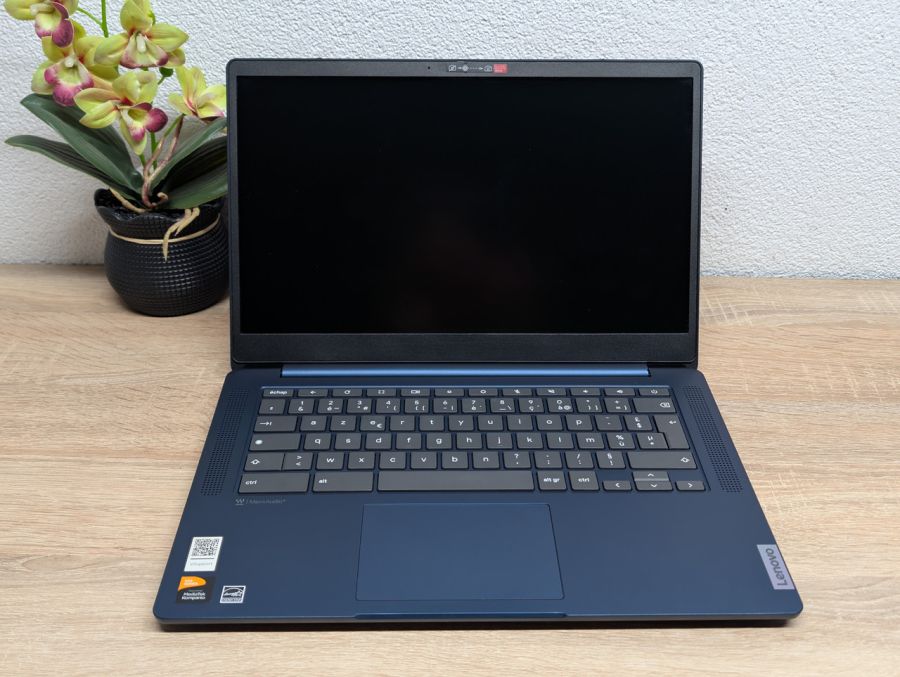 Ноутбук Lenovo Idea Pad Slim 3 Chrome не вмикається Б/В