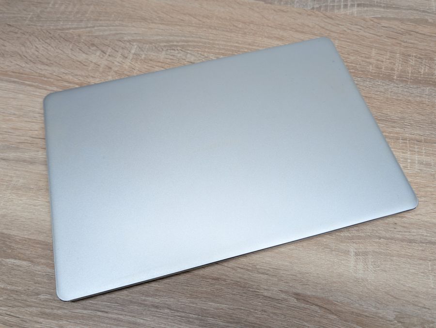 Б/В Ноутбук Jumper EZbook X4 не вмикається