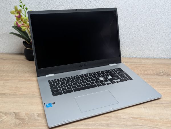 Б/В Ноутбук Asus Chrombook CX17 не вмикається