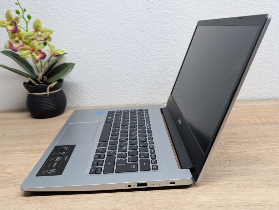Б/В Ноутбук Acer Aspire 1 A114-33