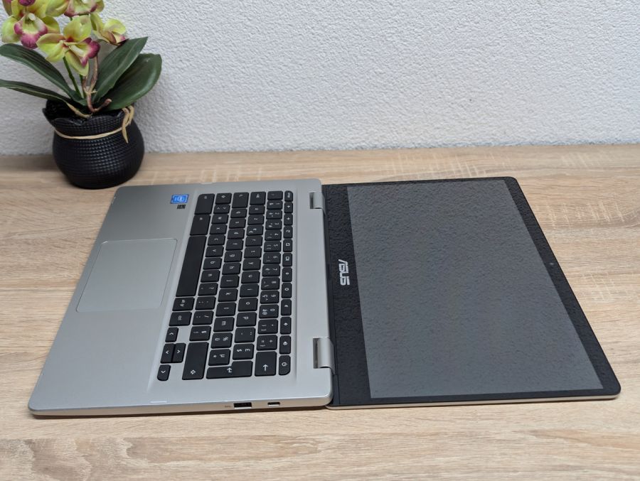 Б/В Ноутбук Asus Chrombook C423NA-EC0710