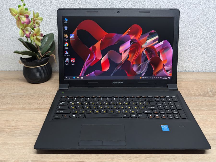 Ноутбук Б/В Lenovo B5400: 15.6, Intel Core i3-4000M, 8 GB DDR3, Intel HD Graphics, SSD 128Gb