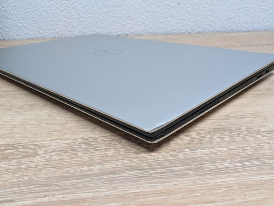 Ноутбук б/В Dell XPS 13 9305:13 Full HD,Intel Core i7-1165G7,8GB DDR4, Intel Iris Xe Graphics SSD 512Gb
