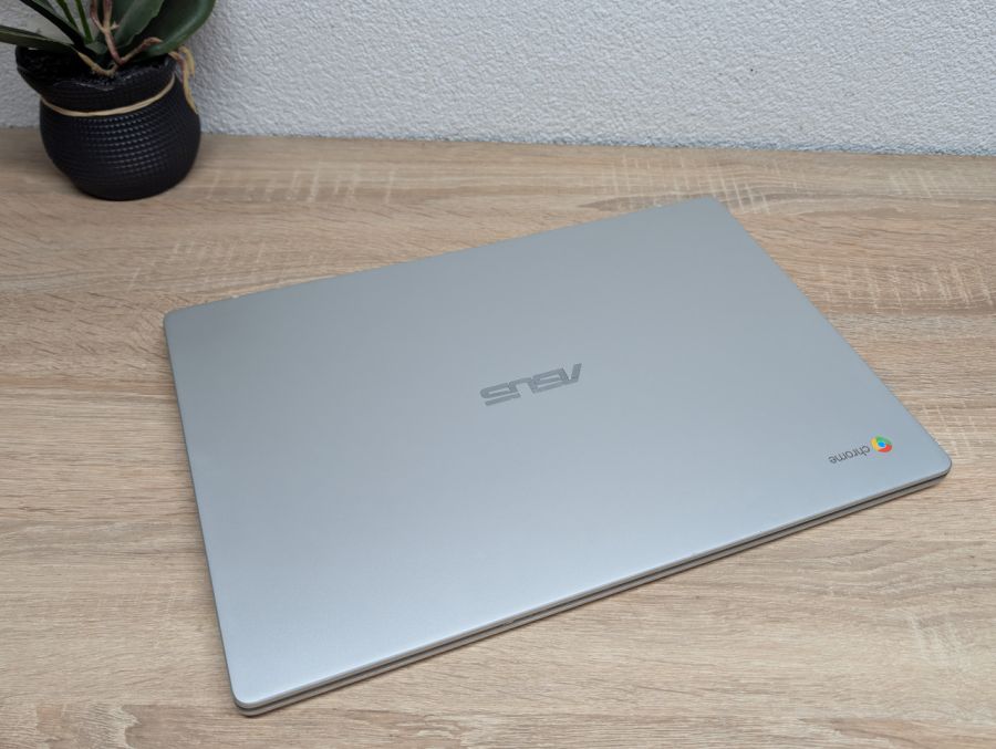 Ноутбук Asus Chrombook С523N НЕ ВМИКАЄТЬСЯ Б/В
