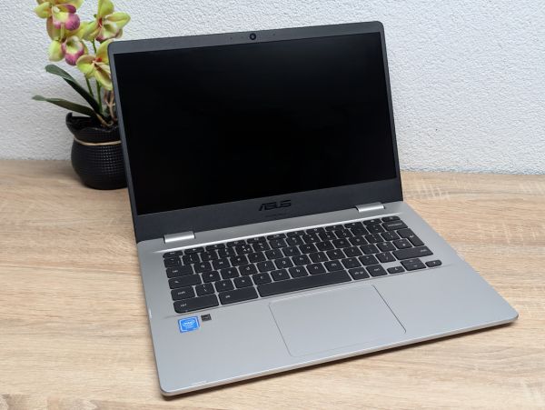 Б/В Ноутбук Asus Chrombook C423NA
