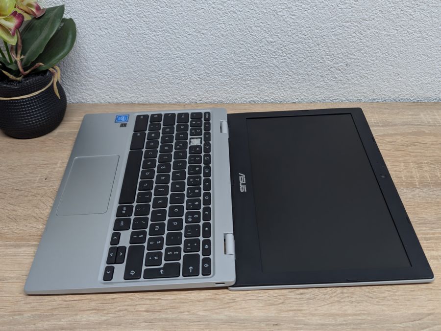 Б/В Ноутбук Asus Chrombook CX1100CNA