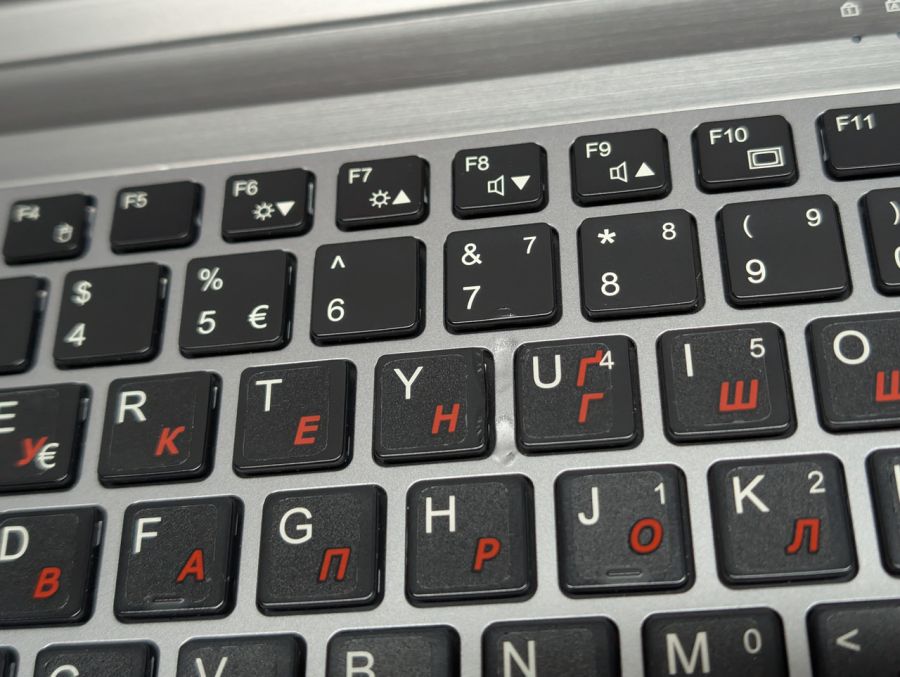 Ноутбук Б/В Fujitsu E746: 14 Full HD Intel Core i5-6200U 8 GB DDR4 240Gb ssd