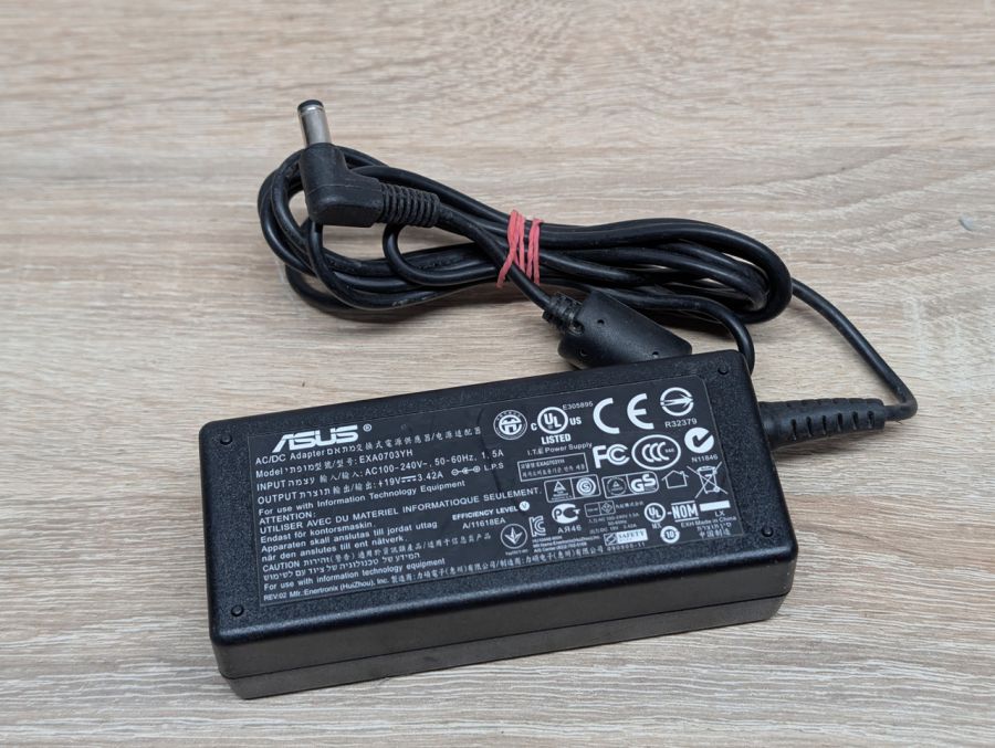 Блок живлення Asus EXA0703YH 65W 19V 3.42A 5.5 x 2.5 мм Б/В