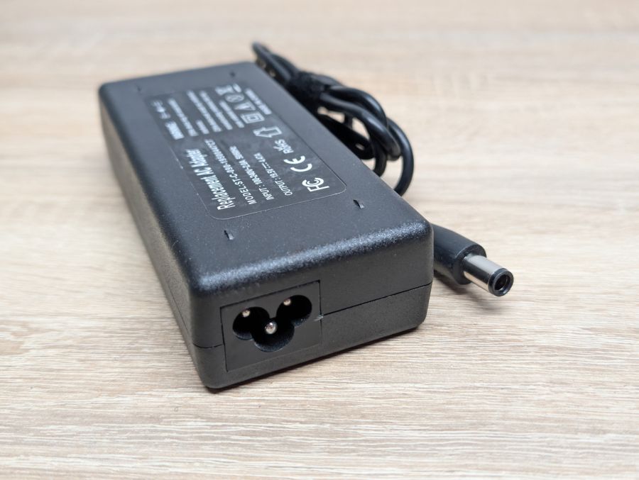 Б/В Блок живлення 90W 19.5V 4.47A 7.4 x 5.0 мм