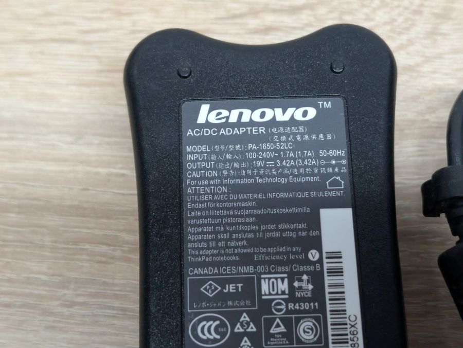 Б/В Блок живлення Lenovo PA-1650-52LC 65W 19V 3.42A 5.5x2.5мм