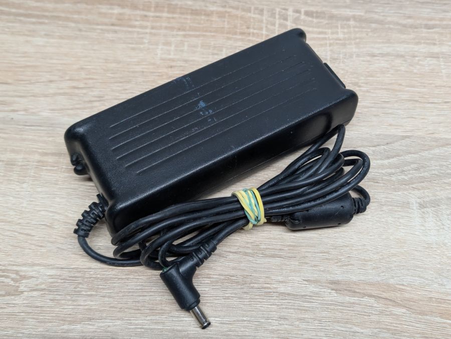 Б/В Блок живлення Ktec 90W 19V 4.74A 5.5x2.5мм