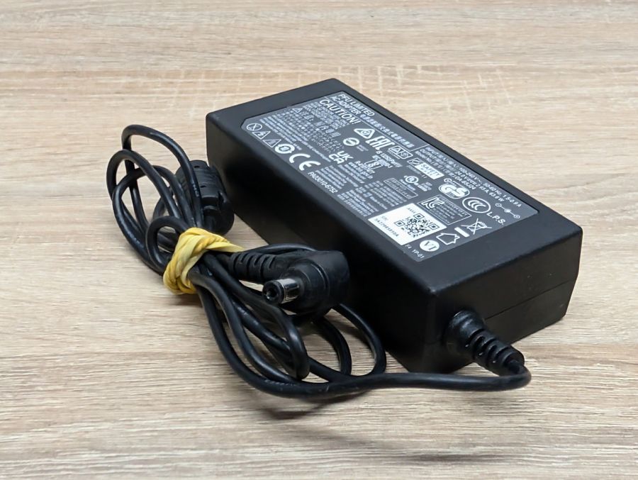 Б/В Блок живлення PFU LIMITED 65W 24V 2.65A 5.5x2.5мм