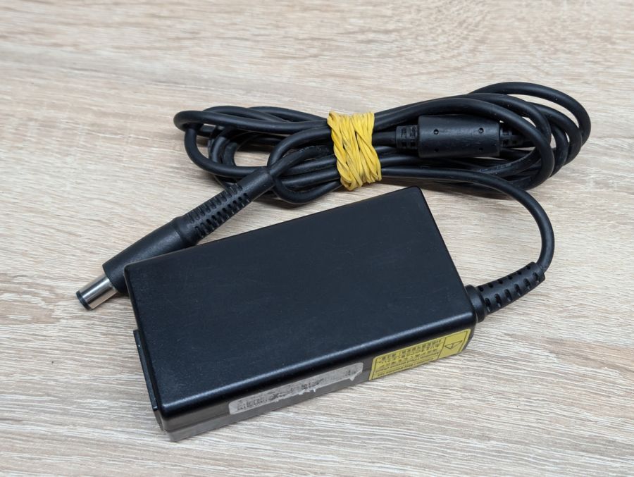 Б/В Блок живлення PRIMELECT A12 65W 19.5V 3.34A 7.4x5.0мм