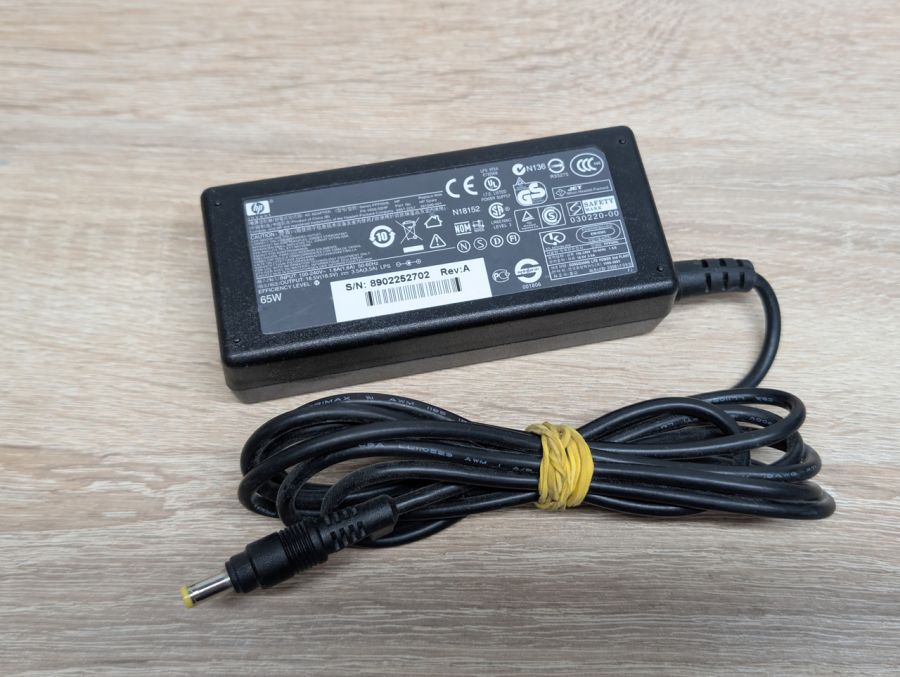 Б/В Блок живлення HP 65W,18.5V,3.5A,4.8 х 1.7 мм [ProductHub SKU HP009L]