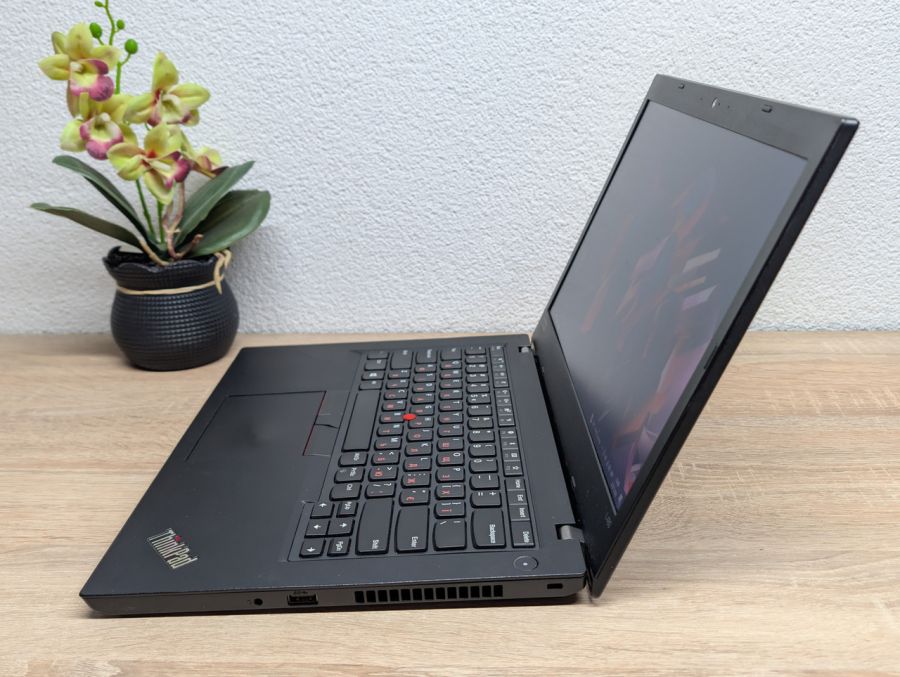 Ноутбук Б/В Lenovo ThinkPad L480:14, Intel Core i5-8250U, 8 GB DDR4, Intel UHD Graphics, SSD 120Gb