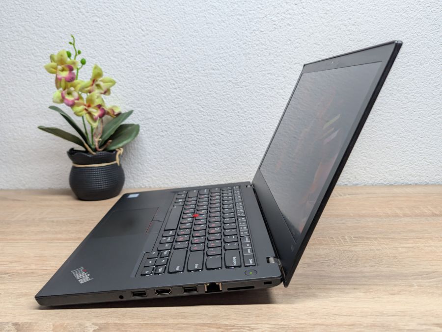 Ноутбук Б/В Lenovo ThinkPad T470, Intel Core i7-7600U, DDR4 8GB, SSD 256GB, 14" Full HD
