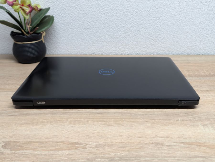 Ноутбук Б/В Dell G3 3579, Intel Core i5-8300H, DDR4 16GB, SSD 256GB, NVIDIA GeForce GTX 1050 4GB, 15" Full HD