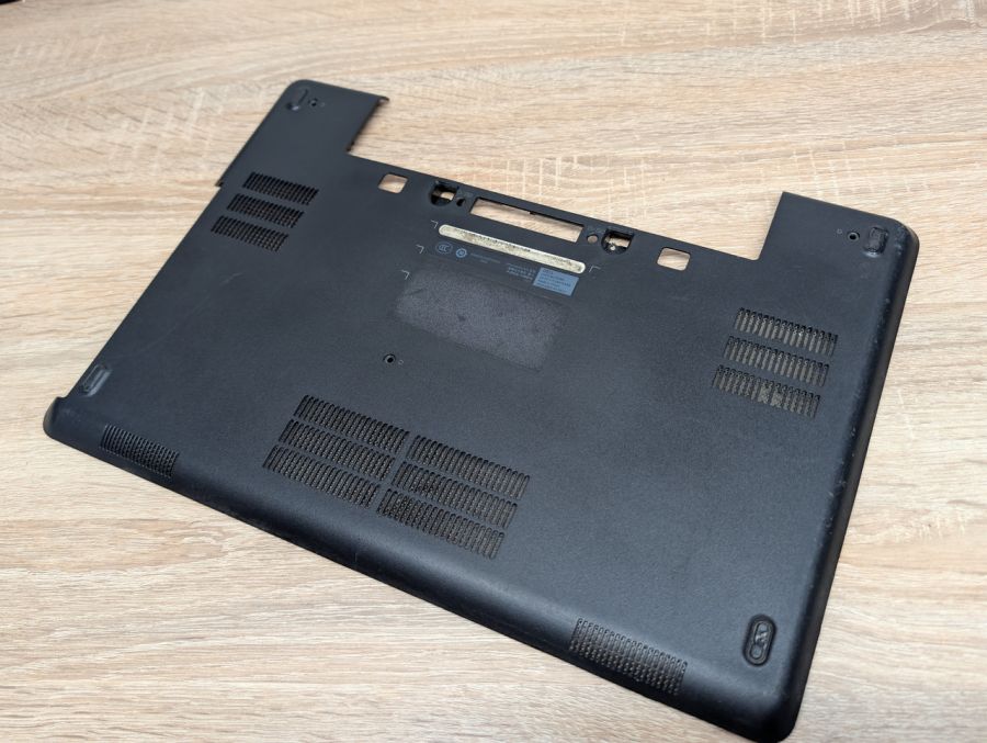 Б/В Cервісна кришка для ноутбука Dell Latitude E5440