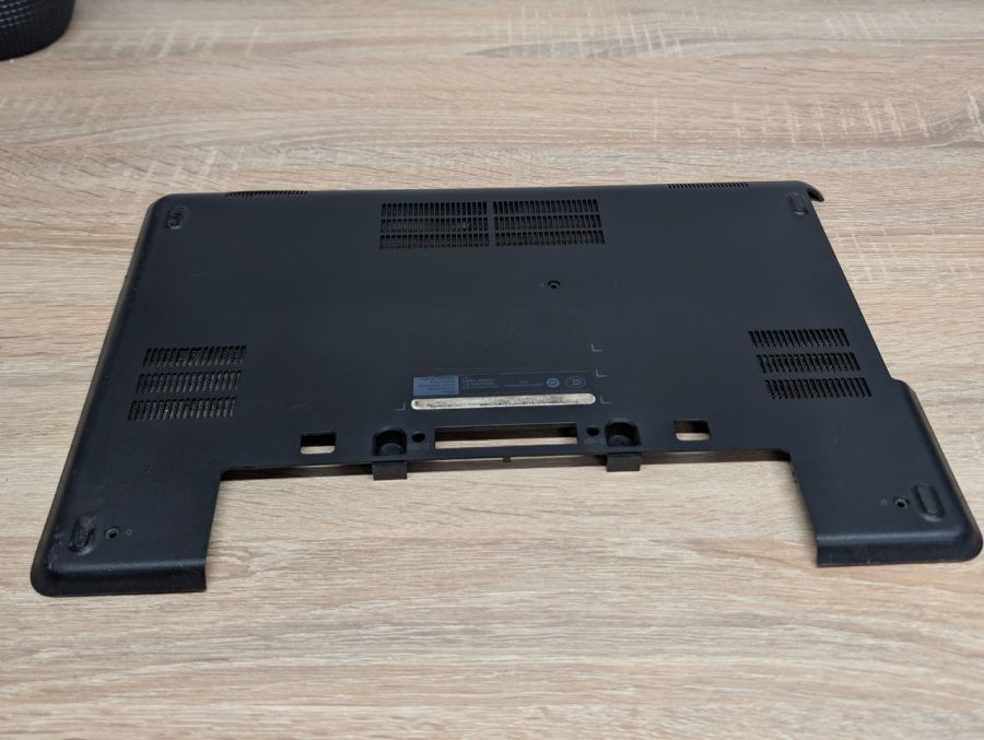 Cервісна кришка для ноутбука Dell Latitude E5440 Б/В