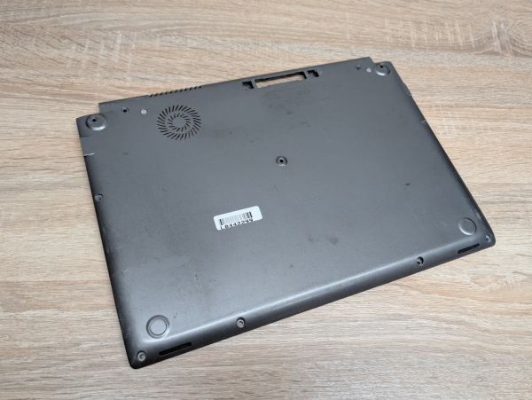 Б/В Піддон для ноутбука Toshiba Z30-C-10W