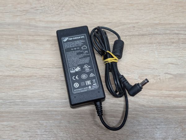 Б/В Блок живлення FSP Group 65W 19V 3.42A 5.5 х 2.5 мм