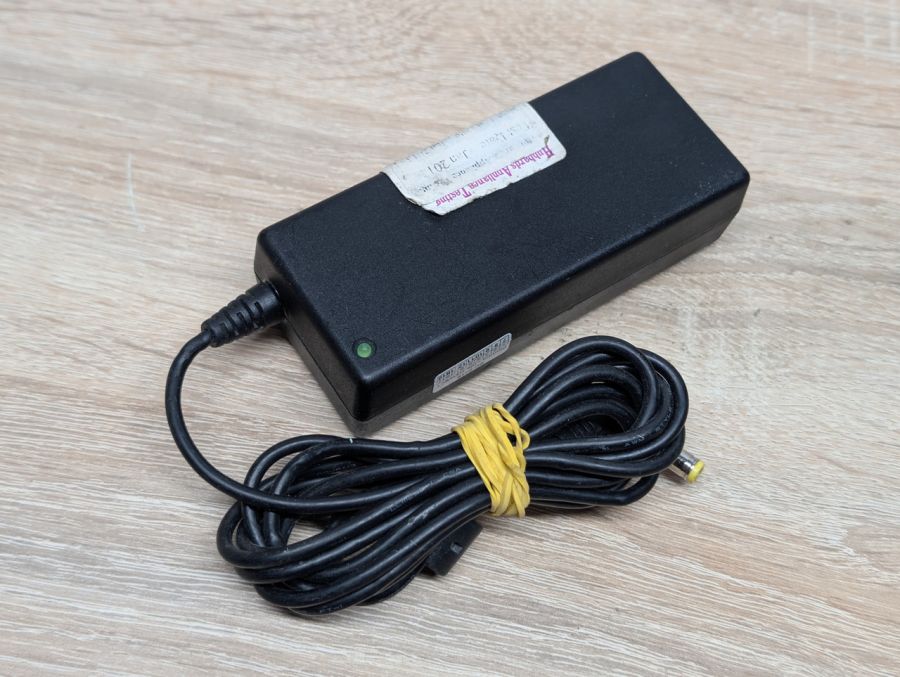 Б/В Блок живлення HP 60W 19V 3.16A 5.5 х 2.5 мм
