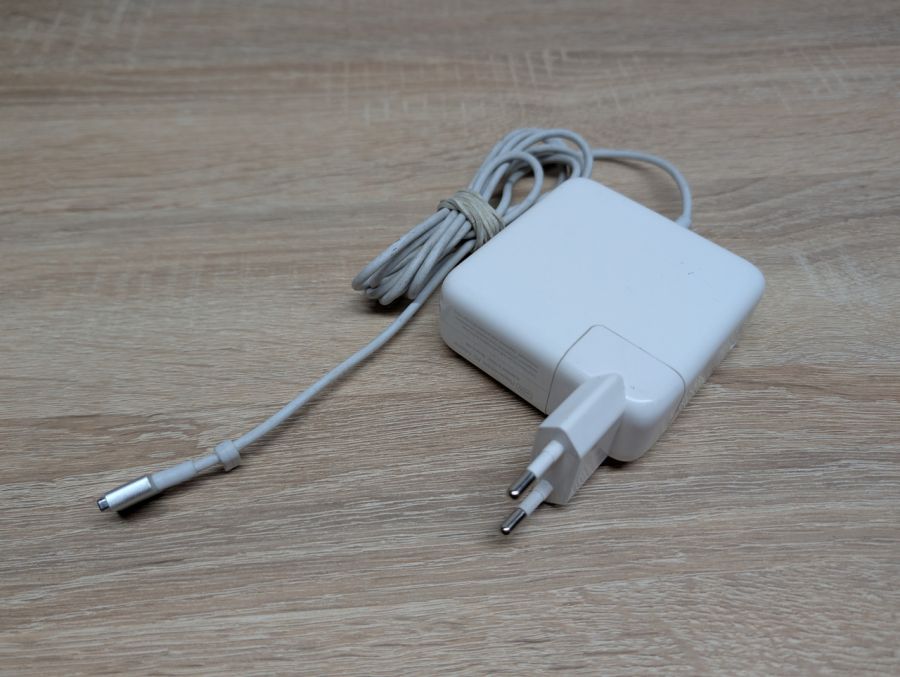 Б/В Блок живлення 45W 14.85V 3.05A MagSafe 2
