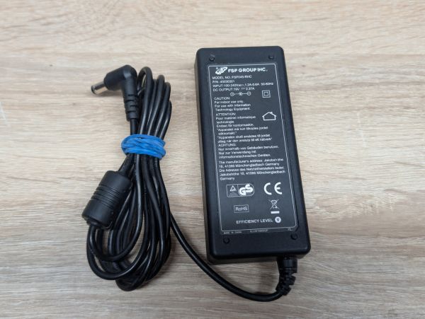 Б/В Блок живлення FSP Group 45W 19V 2.37A 5.5x2.5мм [ProductHub SKU FSP045-RHC]
