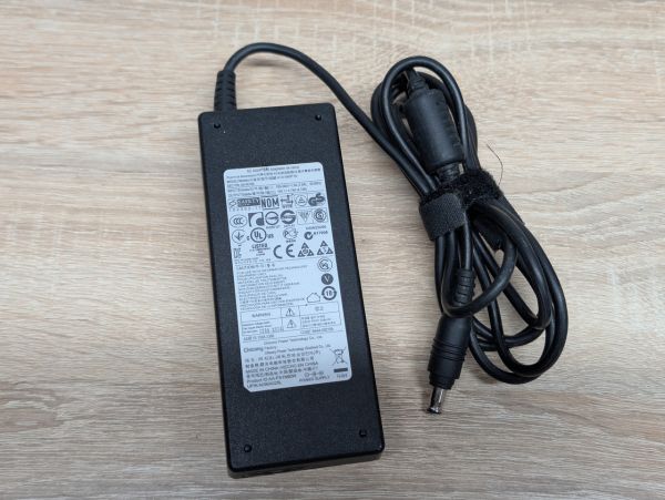 Б/В Блок живлення Chicony 90W 19V 4.74A 5.5 x 3.0мм [ProductHub SKU 090P1A]