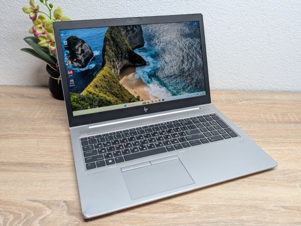 Ноутбук Б/В HP EliteBook 755 G5, AMD Ryzen 3 Pro Mobile 2300U, DDR4 16GB, SSD 256GB, 15.6" Full HD