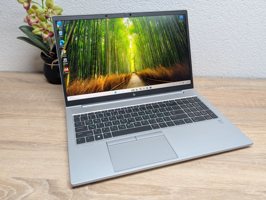 Ноутбук Б/В HP EliteBook 855 G8, AMD Ryzen 3 PRO 5450U, DDR4 16GB, SSD 512GB, AMD Radeon 512Mb, 15.6" Full HD