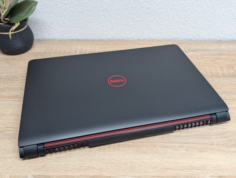 Ноутбук Б/В Dell Inspiron 7559, Intel Core i7-6700HQ, DDR3 16GB, SSD 256GB + HDD 320GB, NVIDIA GeForсe GTX 960M 4GB, 15.6" Full HD