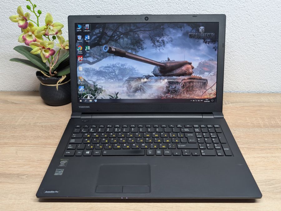 Ноутбук Б/В Toshiba Satellite Pro R50-B, Intel Core i5-4210U, DDR3 8GB, SSD 128GB, 15.6" HD