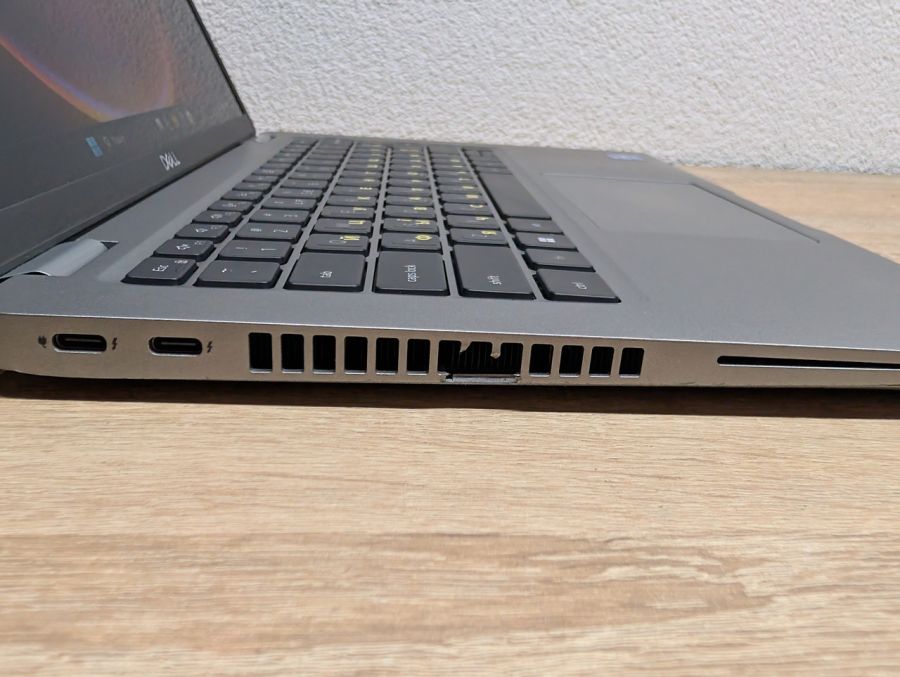 Ноутбук Б/В Dell Latitude 5420, Intel Core i5-1135G7, DDR4 8GB, SSD 256GB, 14" Full HD
