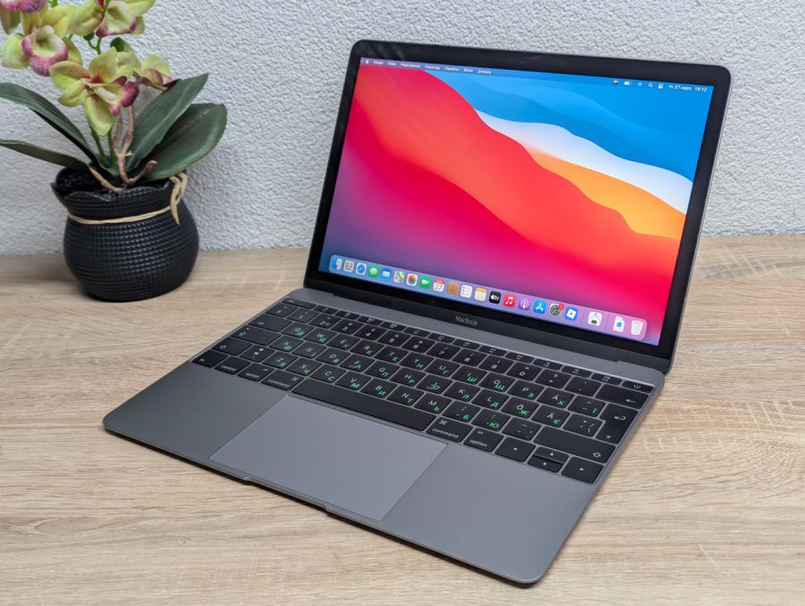 Ноутбук Б/В Apple MacBook A1534, AMD A1534, DDR3 8GB, SSD 256GB, 12" HD